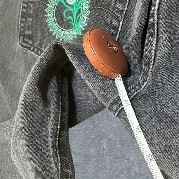 Vintage Levi's 501xx 32x30 Denim Jeans - Picture 7 of 9